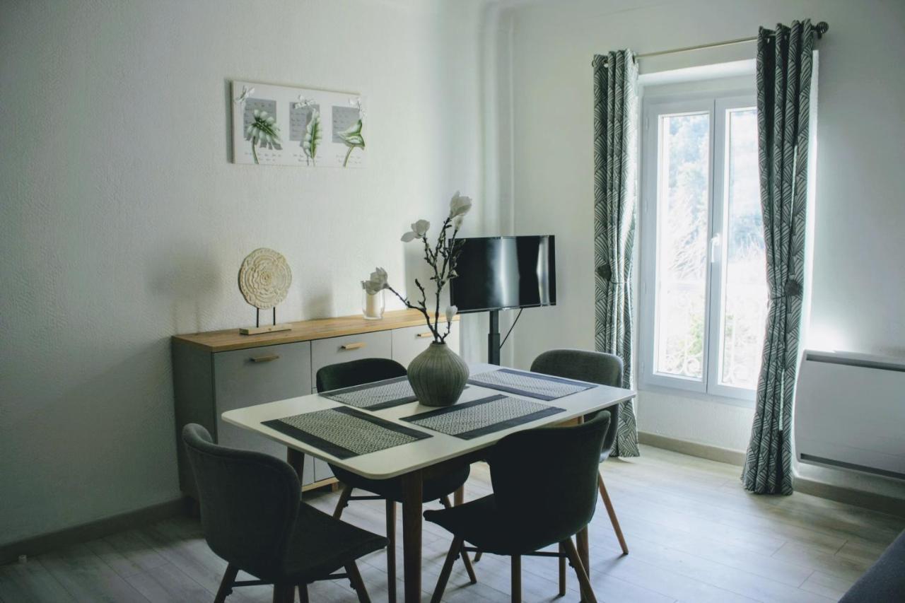 Charmant Appartement Au Coeur Des Gres D Annot Dış mekan fotoğraf