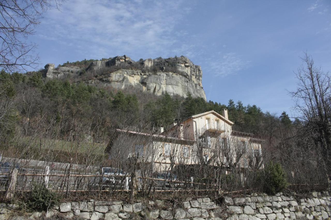 Charmant Appartement Au Coeur Des Gres D Annot Dış mekan fotoğraf
